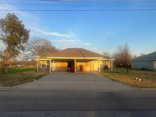 a view of house with outdoor space and street view