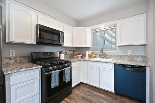 $320,000 | 615 Knollwood Drive, Woodland, CA 95695
