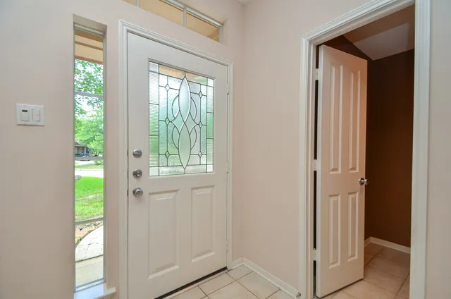 $2,599 | 11 Cider Mill Court, The Woodlands, TX 77382