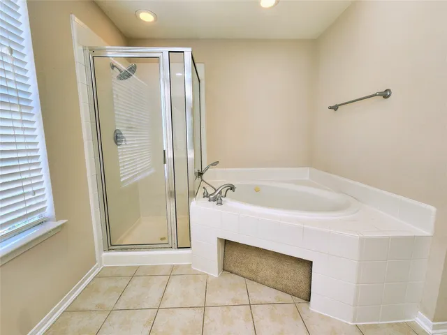 $2,599 | 11 Cider Mill Court, The Woodlands, TX 77382