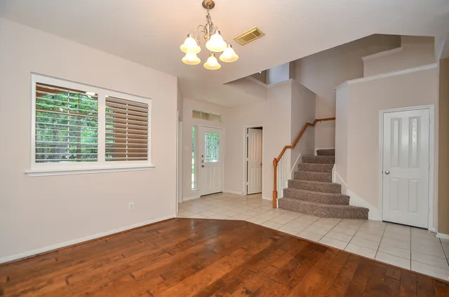 $2,599 | 11 Cider Mill Court, The Woodlands, TX 77382