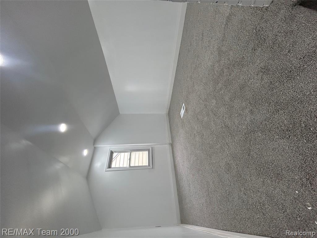 9961 Rutland Street Detroit, MI 48227 - Photo 15 of 20 Gallery Image 15