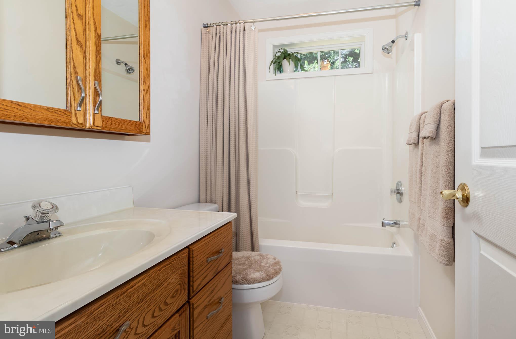 5025 Grandview Road Hanover, PA 17331 - Photo 19 of 32 Gallery Image 19