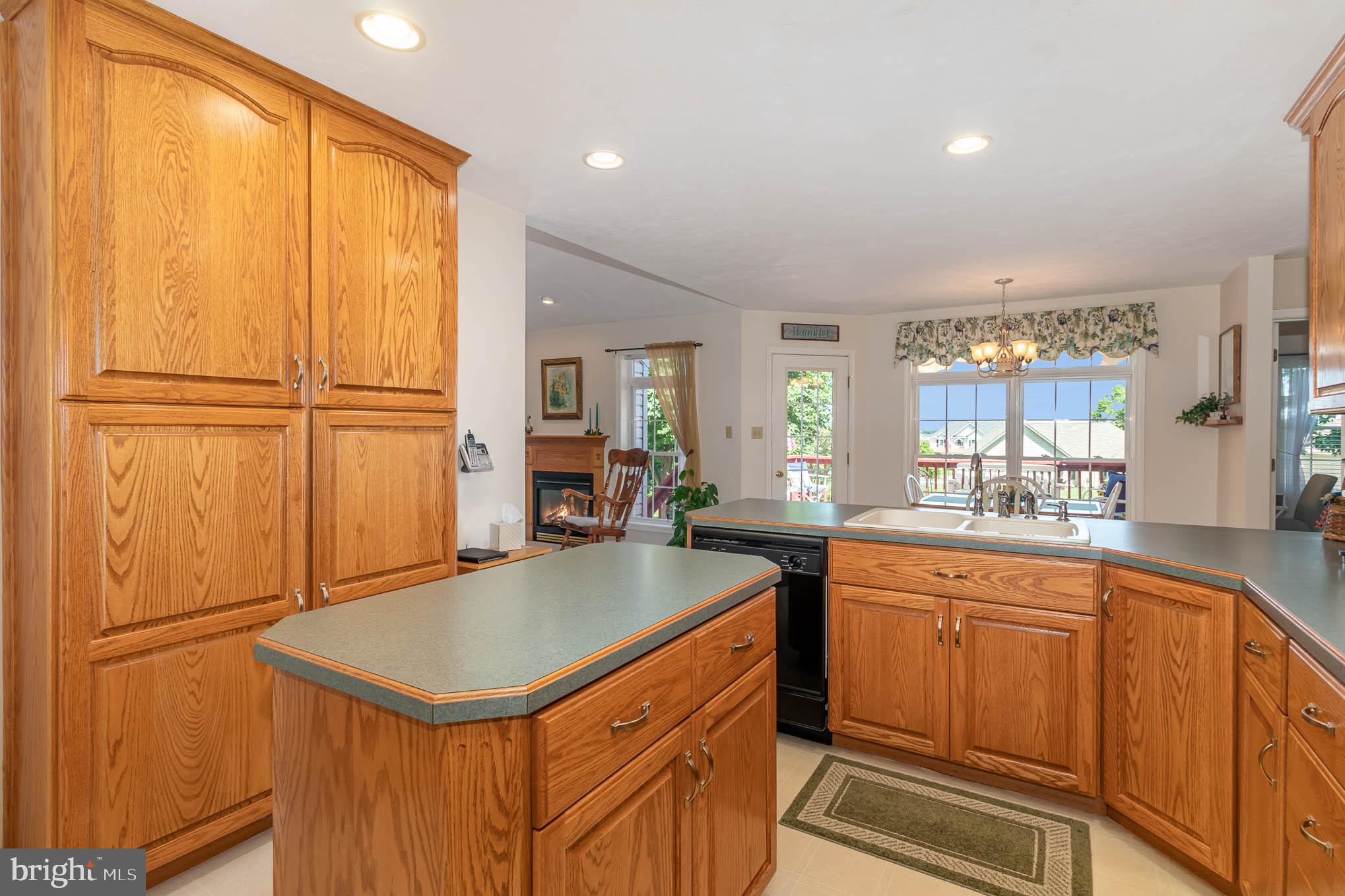 5025 Grandview Road Hanover, PA 17331 - Photo 9 of 32 Gallery Image 9