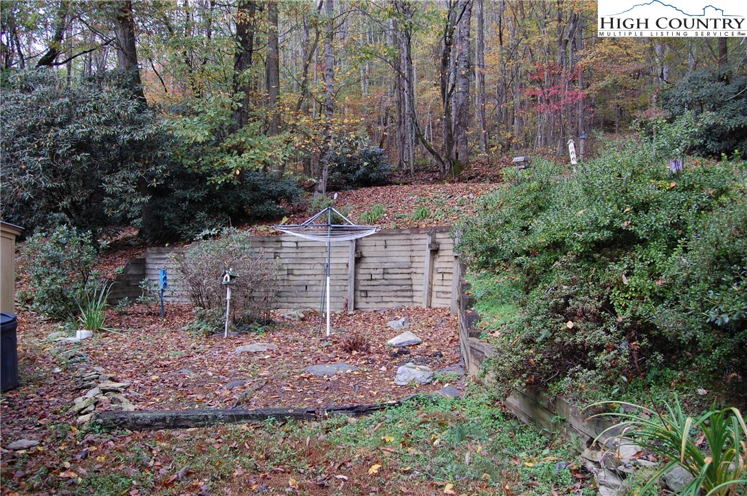 245 Yosemite Road Banner Elk, NC 28604 - Photo 18 of 21 Gallery Image 18