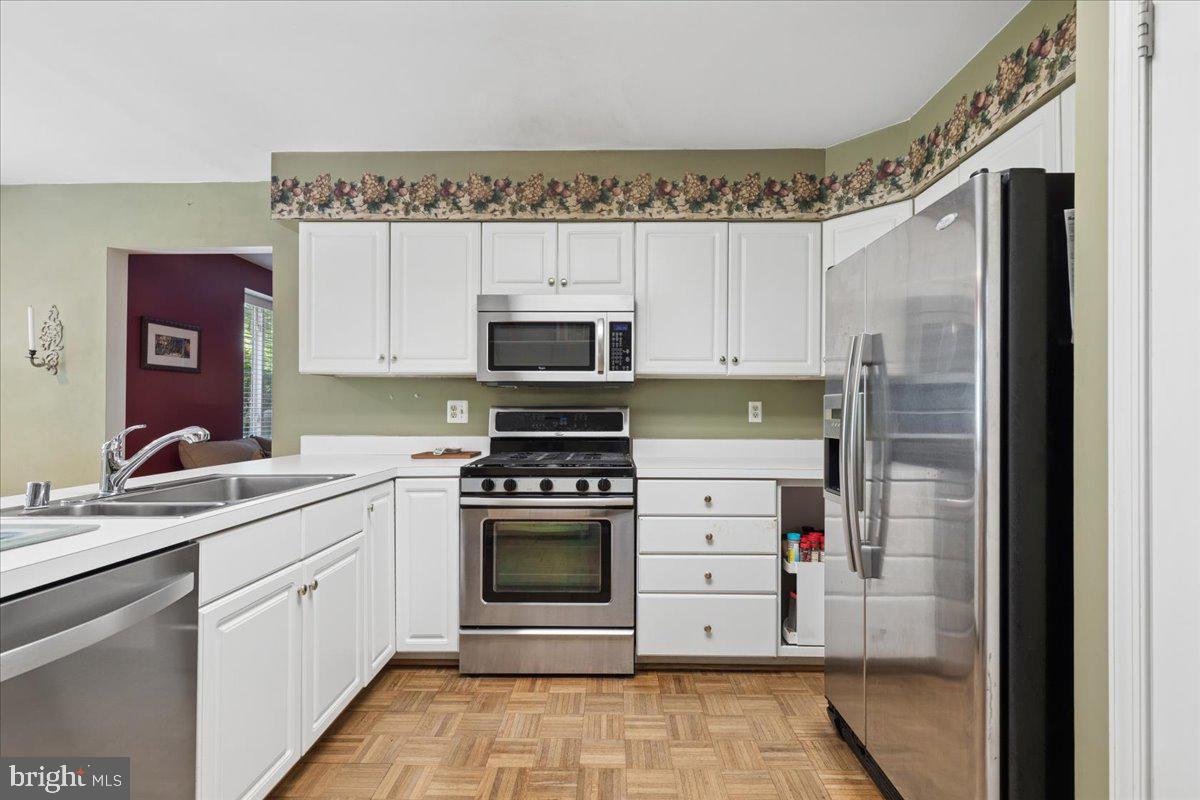 402 Rockfleet Road, Unit 102 Lutherville-Timonium, MD 21093 - Photo 22 of 47