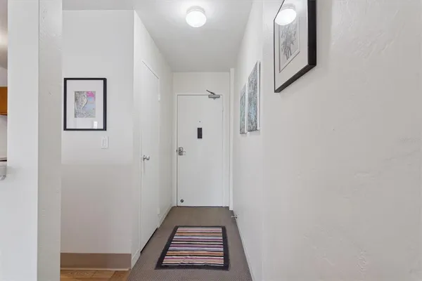 $179,000 | 841 4th Avenue North, Unit 32, St. Petersburg, FL 33701