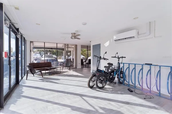 $179,000 | 841 4th Avenue North, Unit 32, St. Petersburg, FL 33701