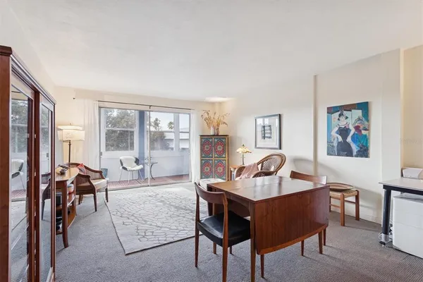 $179,000 | 841 4th Avenue North, Unit 32, St. Petersburg, FL 33701