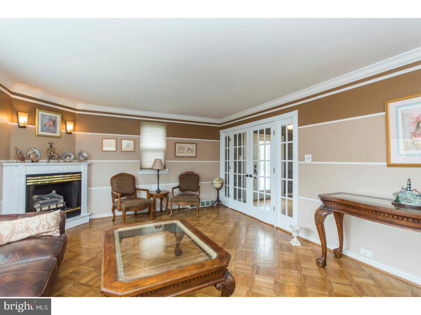11706 Lockart Road Philadelphia, PA 19116 - Photo 3 of 25 Great Room