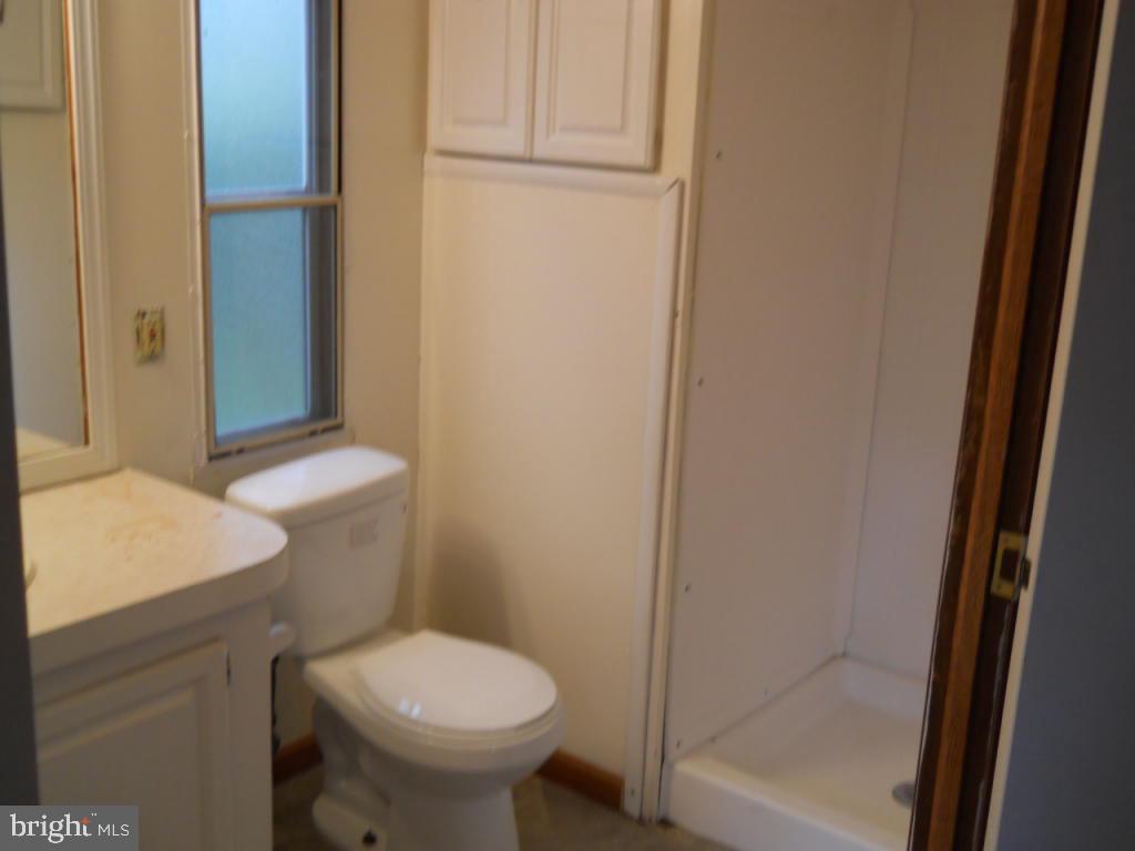2 Oak Road Elizabethtown, PA 17022 - Photo 7 of 8 Gallery Image 7