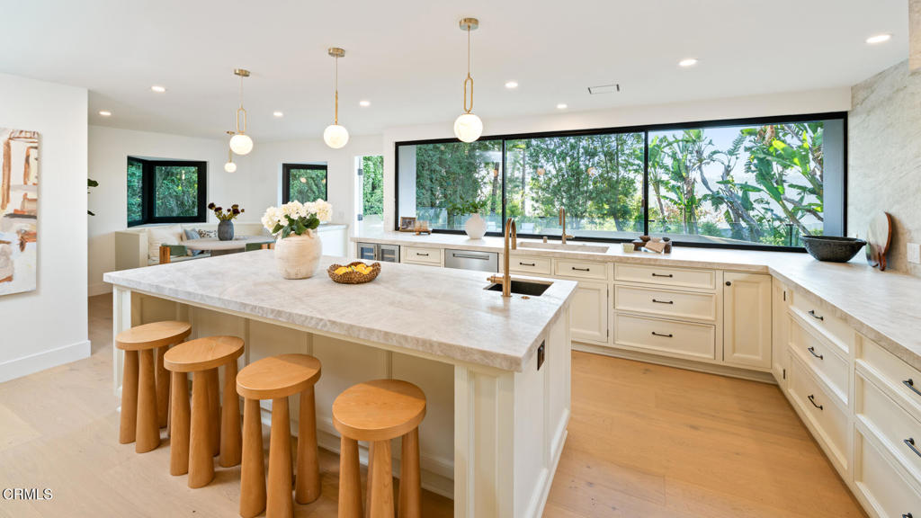 9617 Oak Pass Road Beverly Hills, CA 90210 - Photo 16 of 75 9617OakPassRoad-mls-26