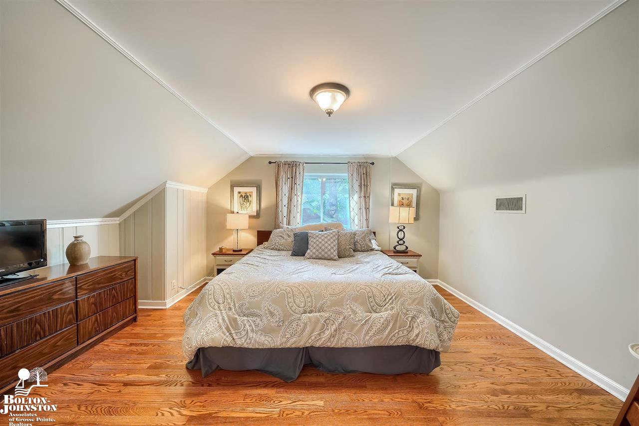 285 Moross Road Grosse Pointe Farms, MI 48236 - Photo 23 of 50
