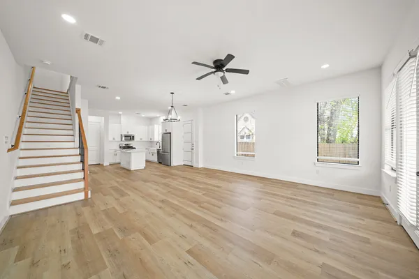 $2,249 | 3417 Tuam Street, Houston, TX 77004