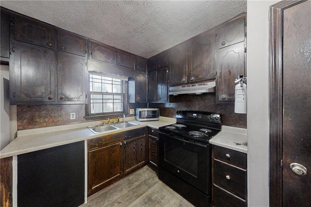 2284 Emerald Springs Drive Decatur, GA 30035 - Photo 3 of 30