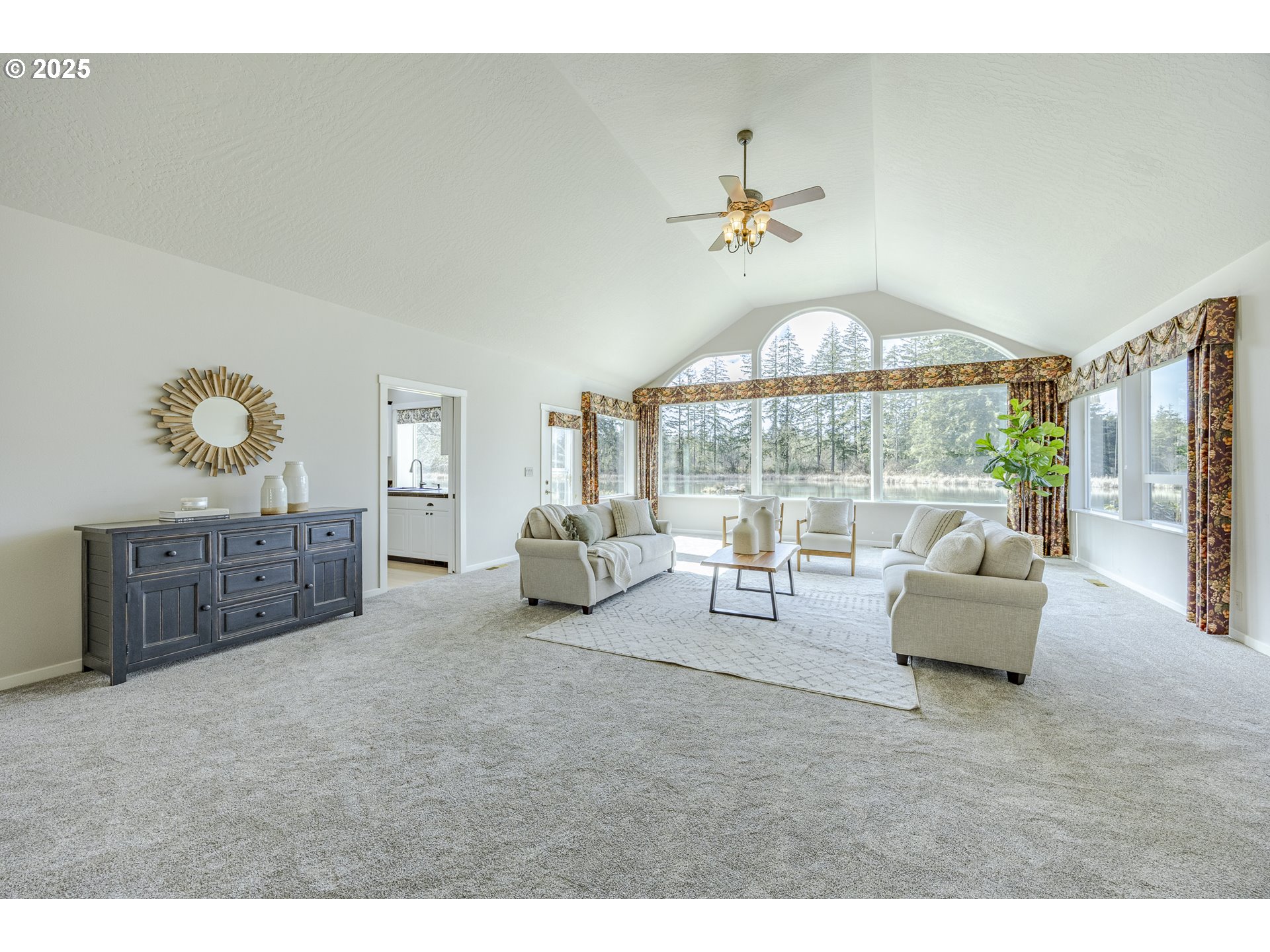 86986 Central Road Veneta, OR 97487 - Photo 15 of 48 Gallery Image 15