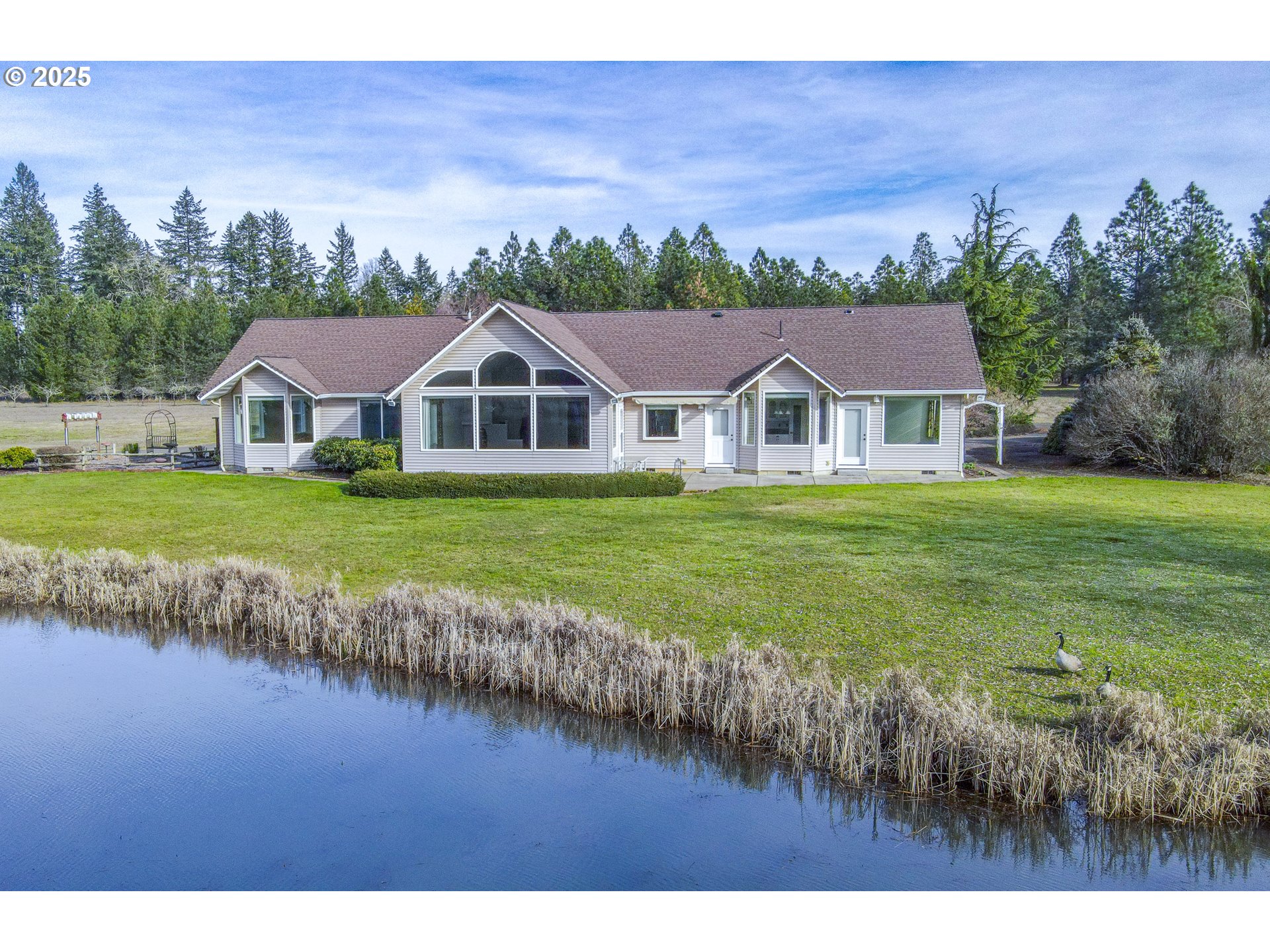 86986 Central Road Veneta, OR 97487 - Photo 2 of 48 Gallery Image 2