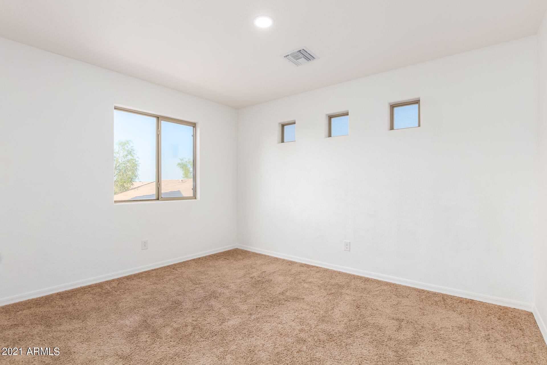 3716 West Fremont Rd. Phoenix, AZ 85041 - Photo 21 of 32 17-Bedroom 3 Fremont