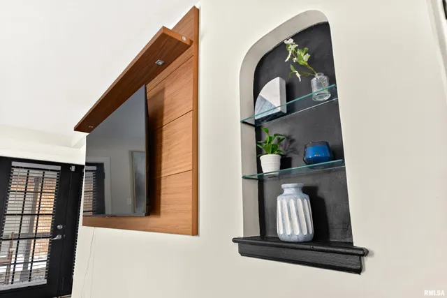 $184,900 | 1226 East Hines Avenue, Peoria Heights, IL 61616