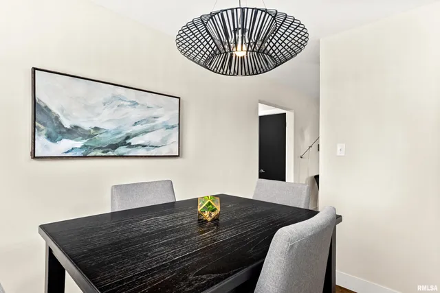 $184,900 | 1226 East Hines Avenue, Peoria Heights, IL 61616