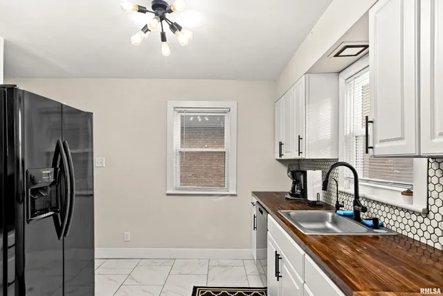 $184,900 | 1226 East Hines Avenue, Peoria Heights, IL 61616