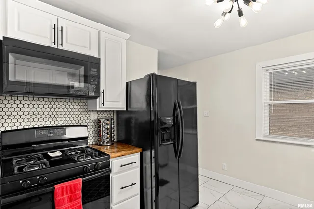 $184,900 | 1226 East Hines Avenue, Peoria Heights, IL 61616