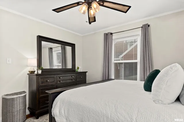 $184,900 | 1226 East Hines Avenue, Peoria Heights, IL 61616