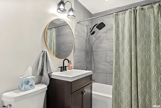 $184,900 | 1226 East Hines Avenue, Peoria Heights, IL 61616