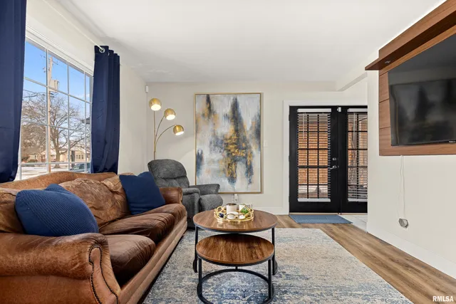 $184,900 | 1226 East Hines Avenue, Peoria Heights, IL 61616