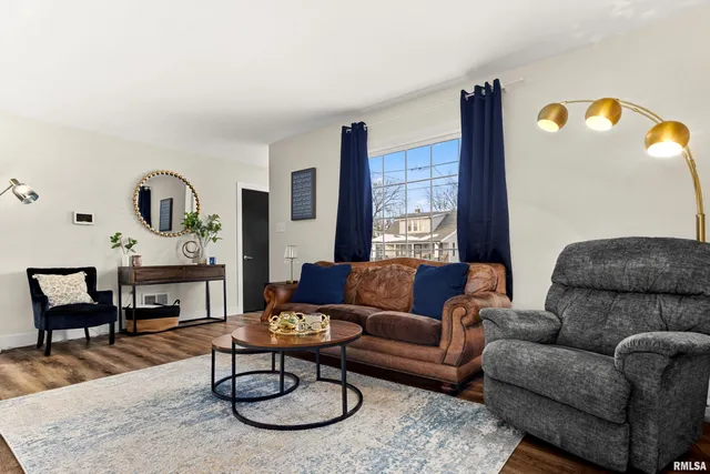 $184,900 | 1226 East Hines Avenue, Peoria Heights, IL 61616