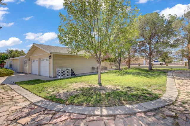 $685,000 | 2780 Lincoln Road, Las Vegas, NV 89115