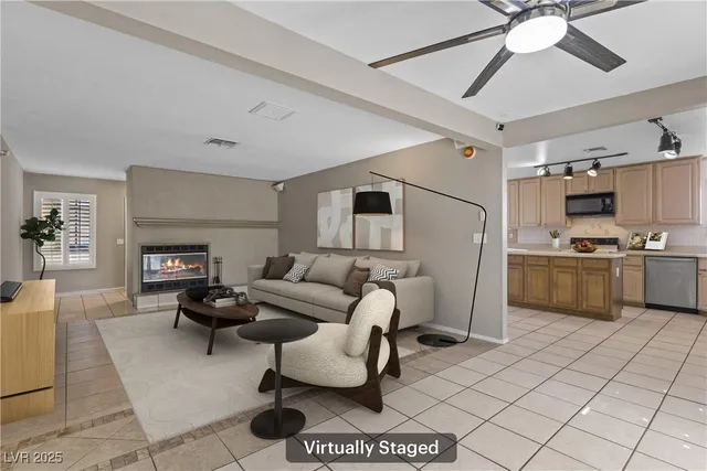 $685,000 | 2780 Lincoln Road, Las Vegas, NV 89115