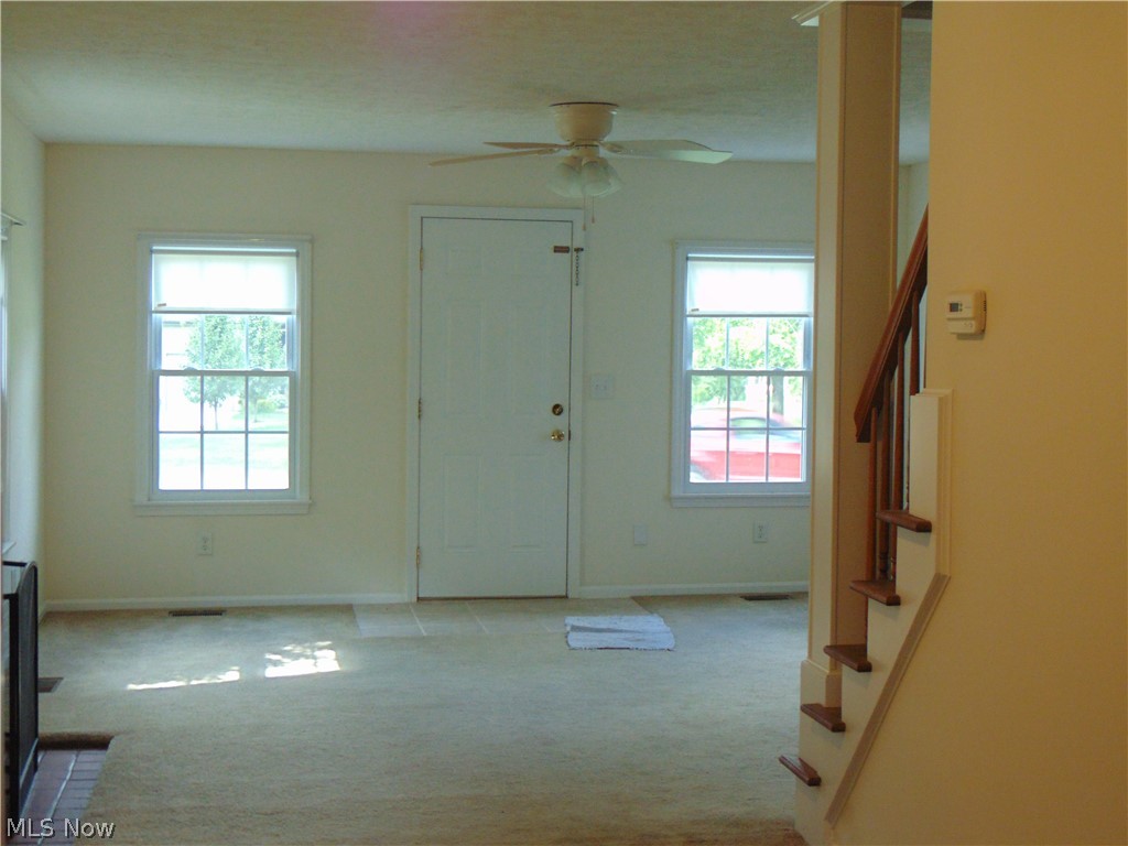 48105 Middle Ridge Road Amherst, OH 44001 - Photo 14 of 32