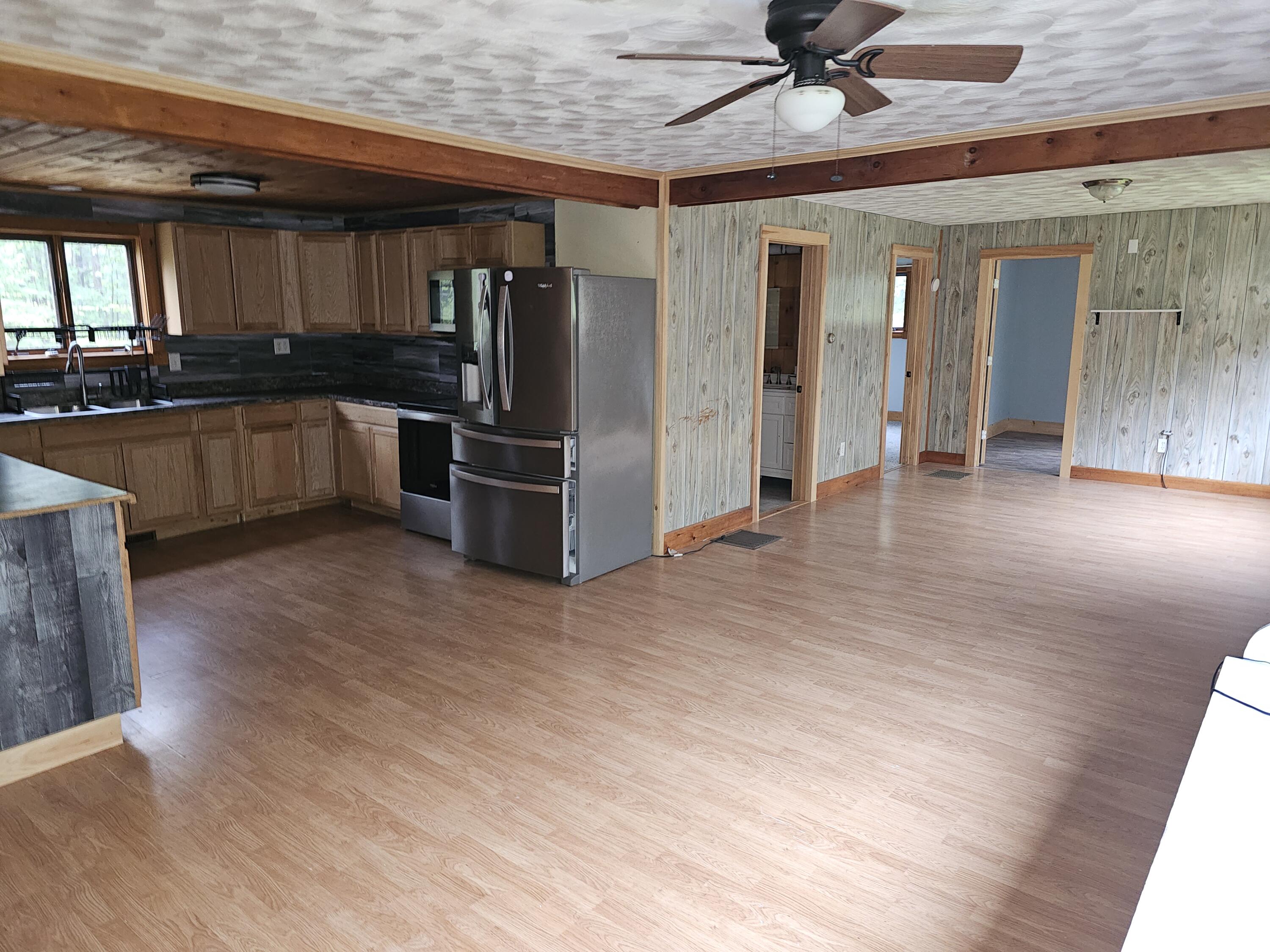 23 Macdonald Road Waterford, ME 04088 - Photo 4 of 45 kitchen
