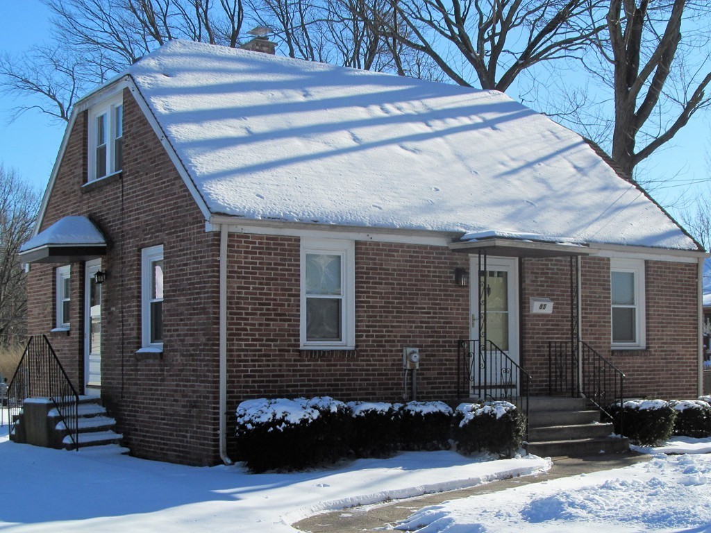 85 Thornfell Street Springfield, MA 01104 - Photo 1 of 28 Gallery Image 1