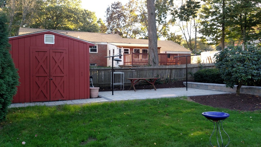 85 Thornfell Street Springfield, MA 01104 - Photo 5 of 28 Gallery Image 5