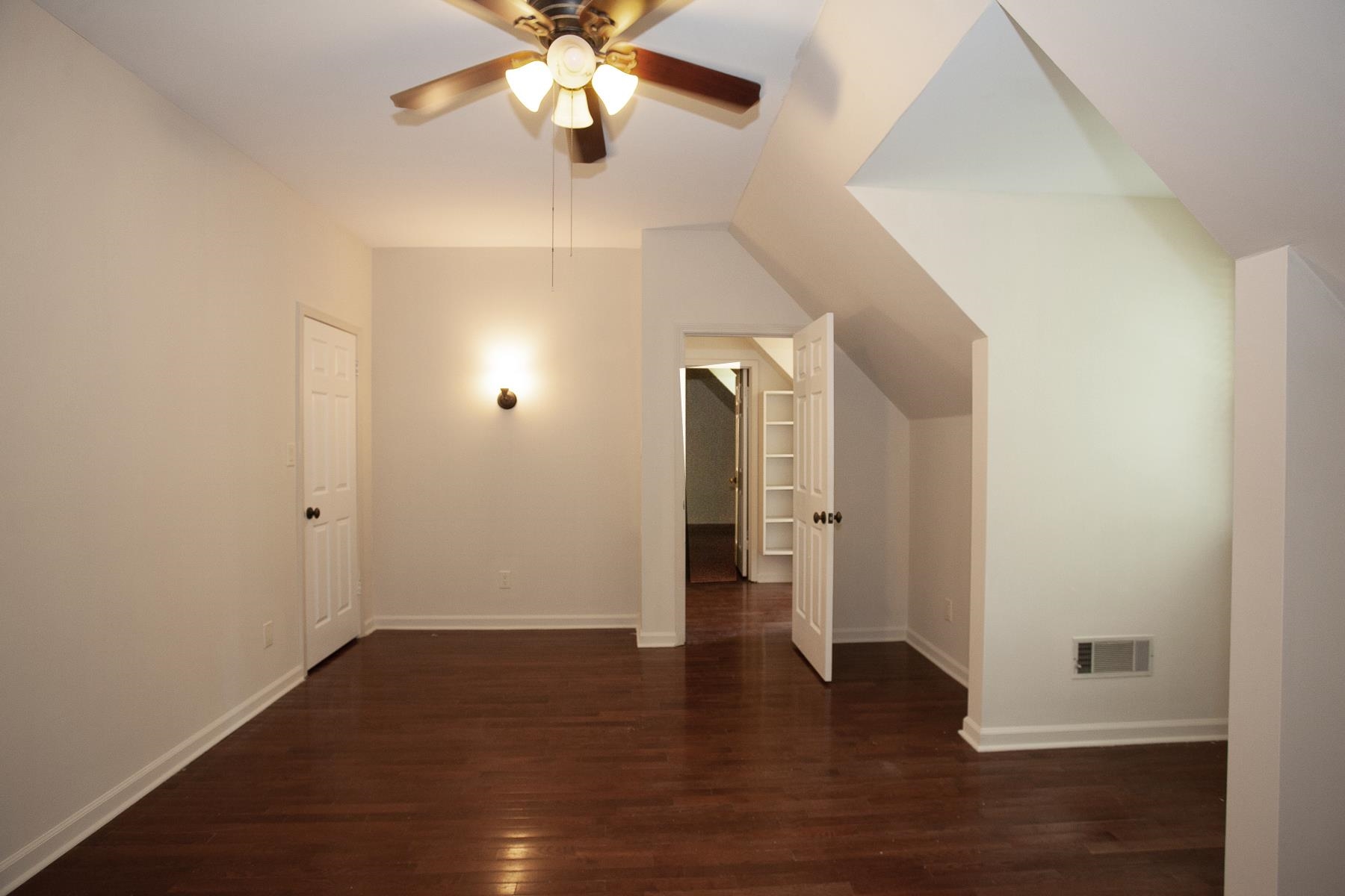377 West Powell Road Collierville, TN 38017 - Photo 8 of 24 Gallery Image 8
