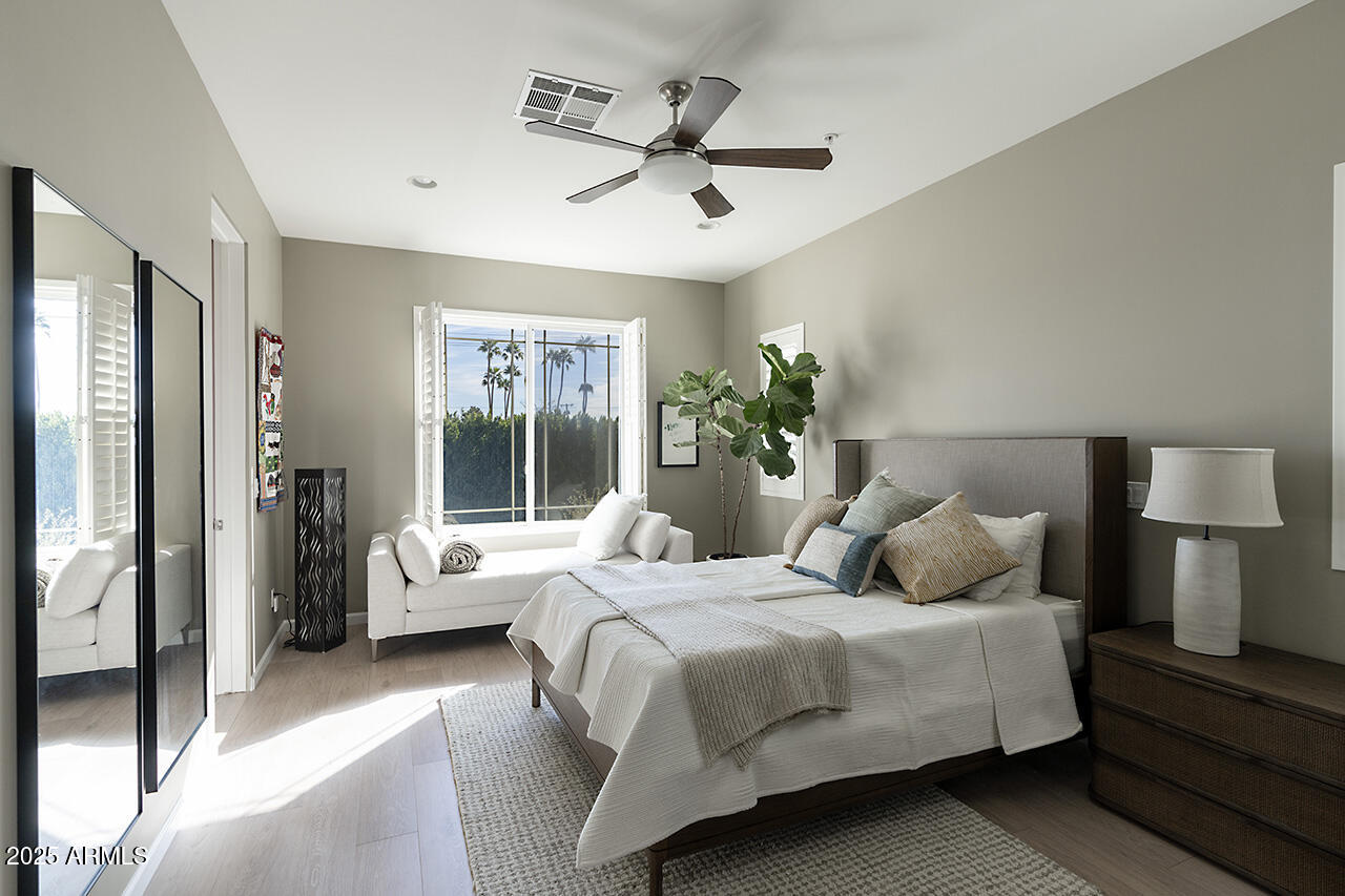 5010 North 34th Street, Unit 3 Phoenix, AZ 85018 - Photo 18 of 28 Guest bedroom