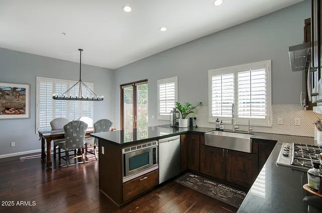 $6,500 | 5010 North 34th Street, Unit 3, Phoenix, AZ 85018