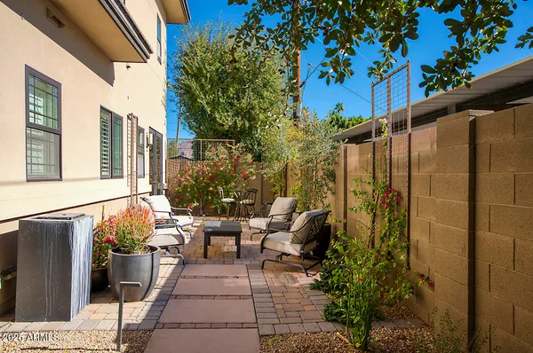 $6,500 | 5010 North 34th Street, Unit 3, Phoenix, AZ 85018