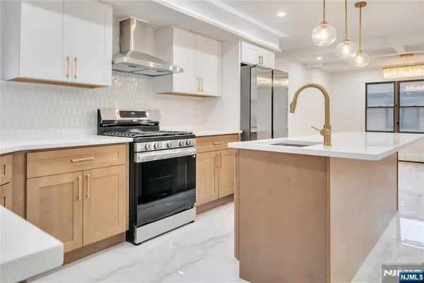 $1,479,000 | 468 Morse Avenue, Ridgefield, NJ 07657