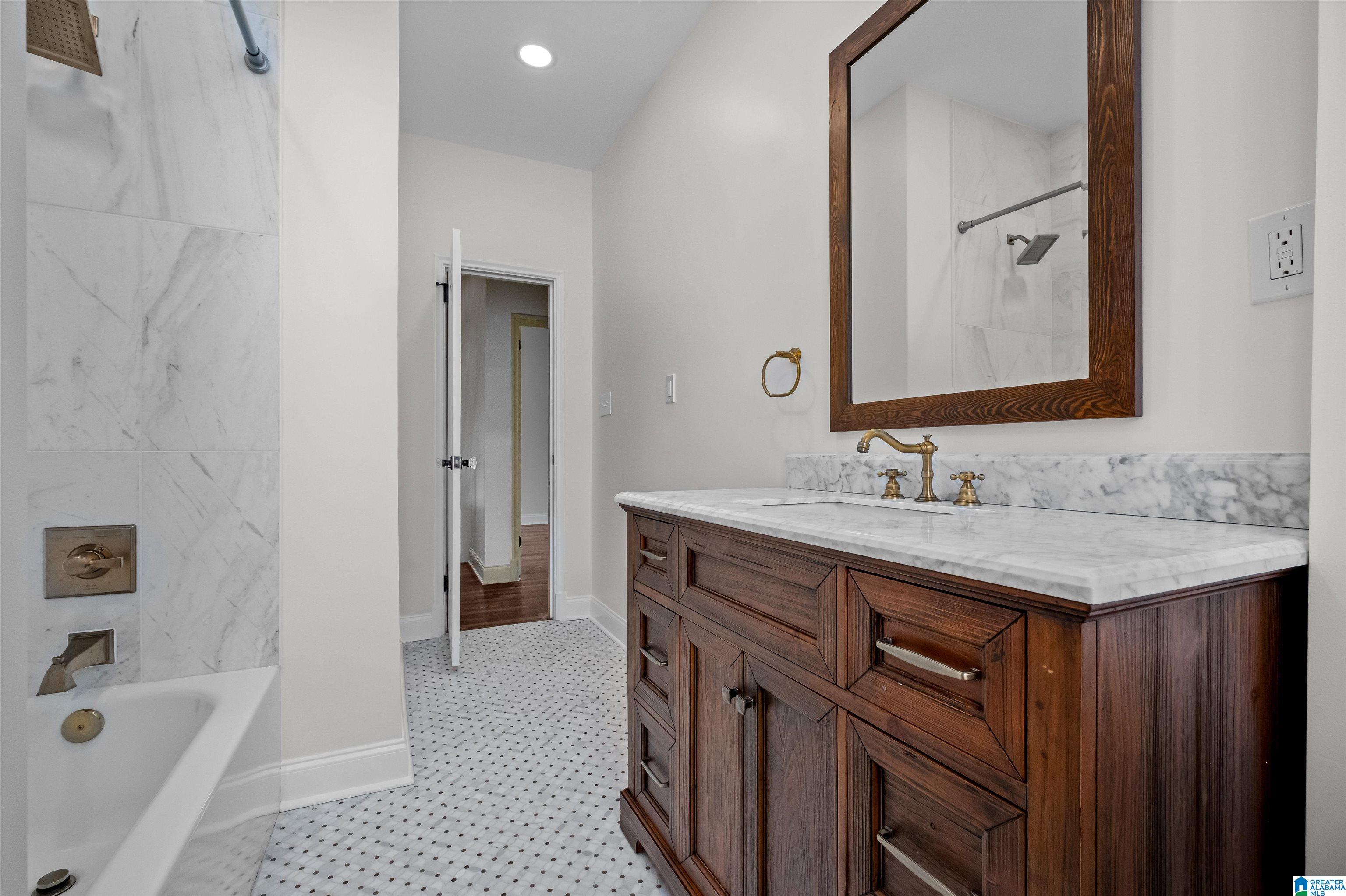 3515 Redmont Road Birmingham, AL 35213 - Photo 36 of 68