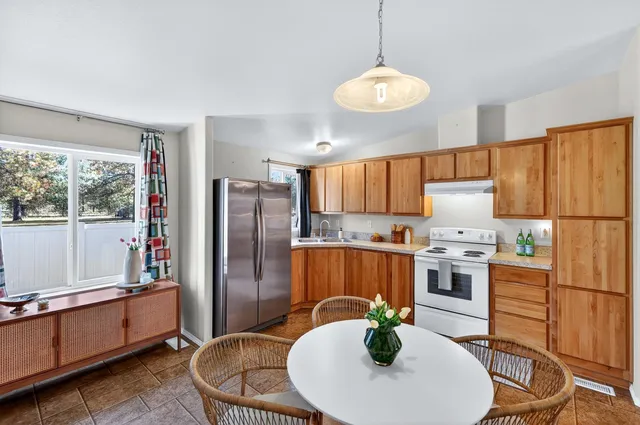 $365,000 | 21018 North Myrtle Street, Colbert, WA 99005