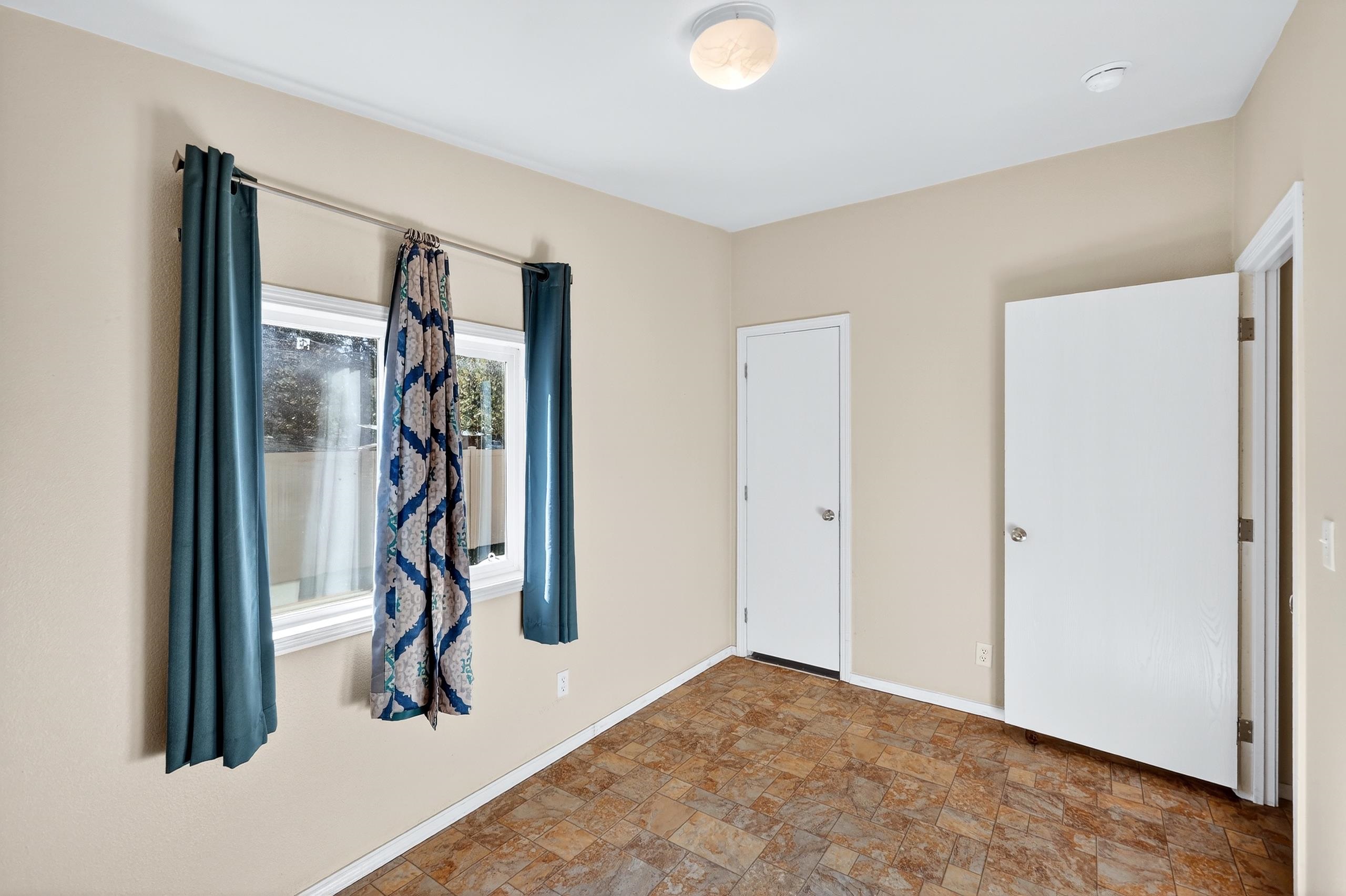 21018 North Myrtle Street Colbert, WA 99005 - Photo 24 of 43