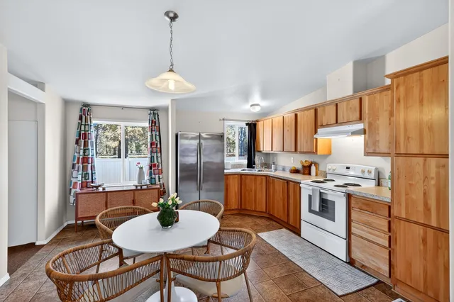 $365,000 | 21018 North Myrtle Street, Colbert, WA 99005