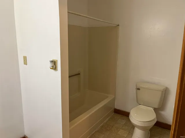 $114,900 | 716 Waggoner Avenue, Evansville, IN 47713