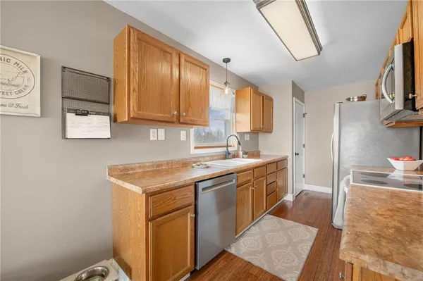 $549,000 | 7451 State Route, Rea, MO 64480