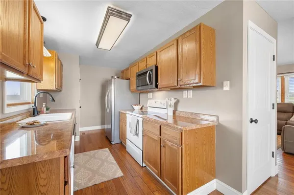 $549,000 | 7451 State Route, Rea, MO 64480