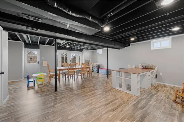 $549,000 | 7451 State Route, Rea, MO 64480