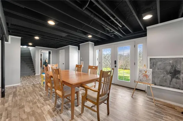 $549,000 | 7451 State Route, Rea, MO 64480